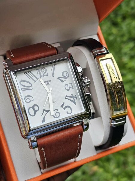 Montre homme élégante cuir