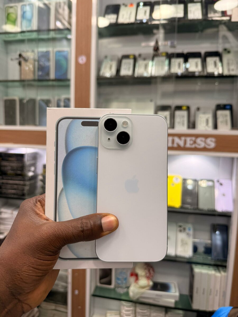 iPhone 15 simple 128Go  État t