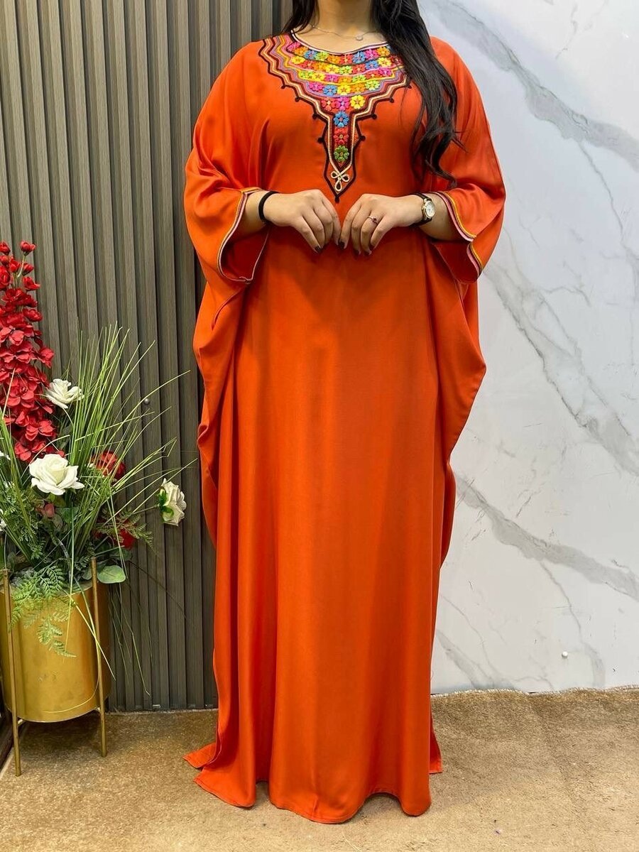 Robe Caftan Longue Élégante