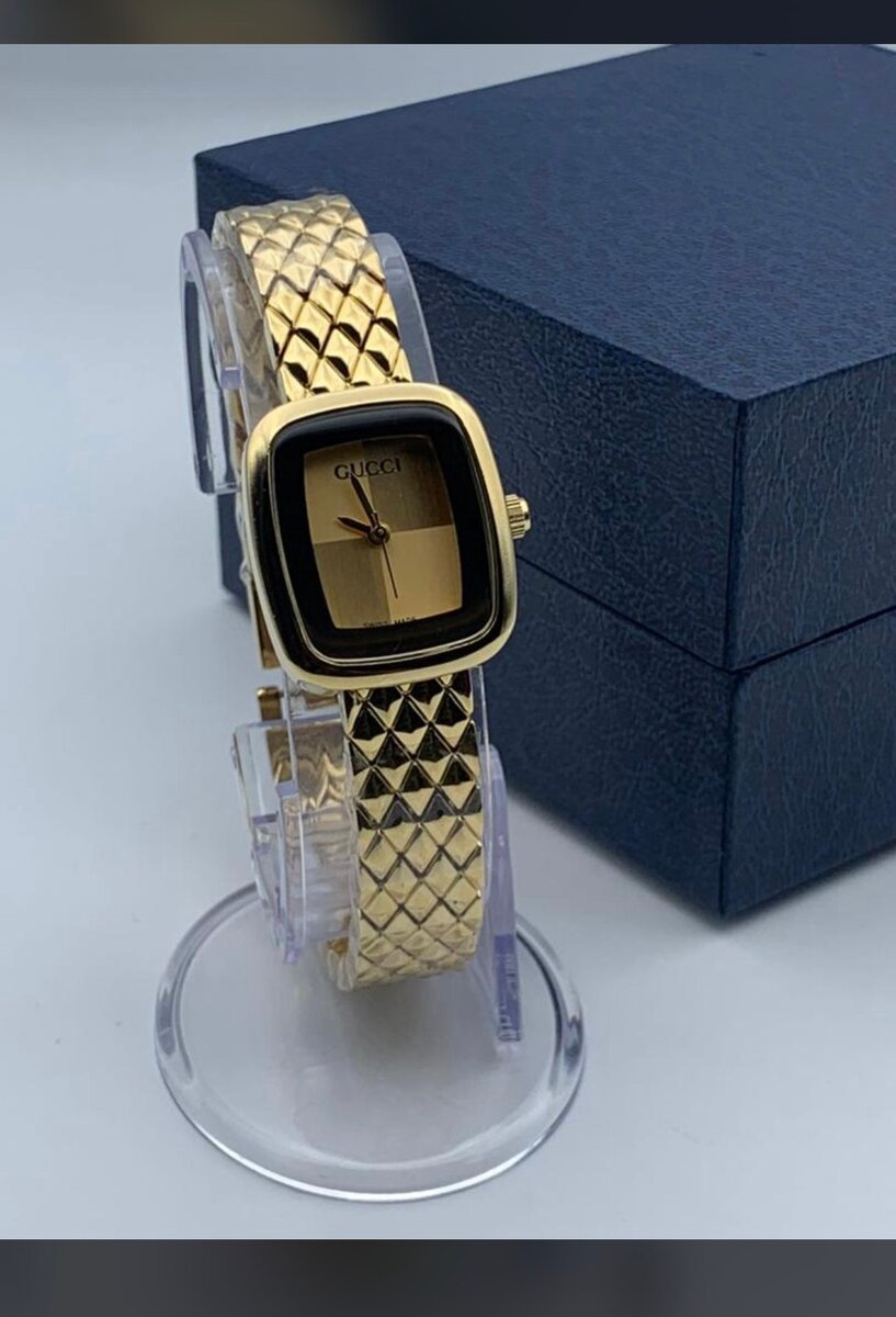 Montre Gucci en acier inoxydable