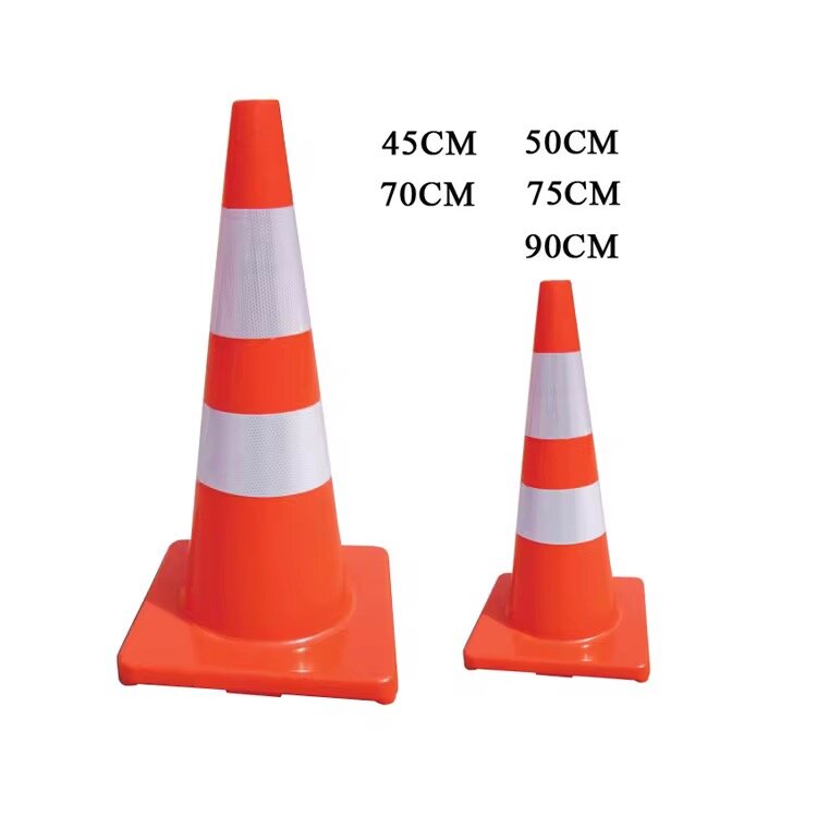 Cônes de signalisation réfléchissants