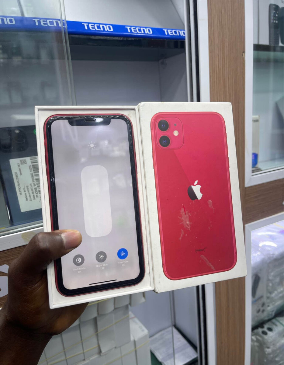 iPhone 11 Rouge 64Go
