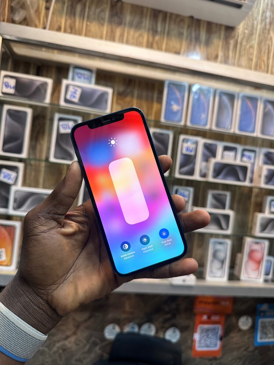 iPhone 12simple 64gb