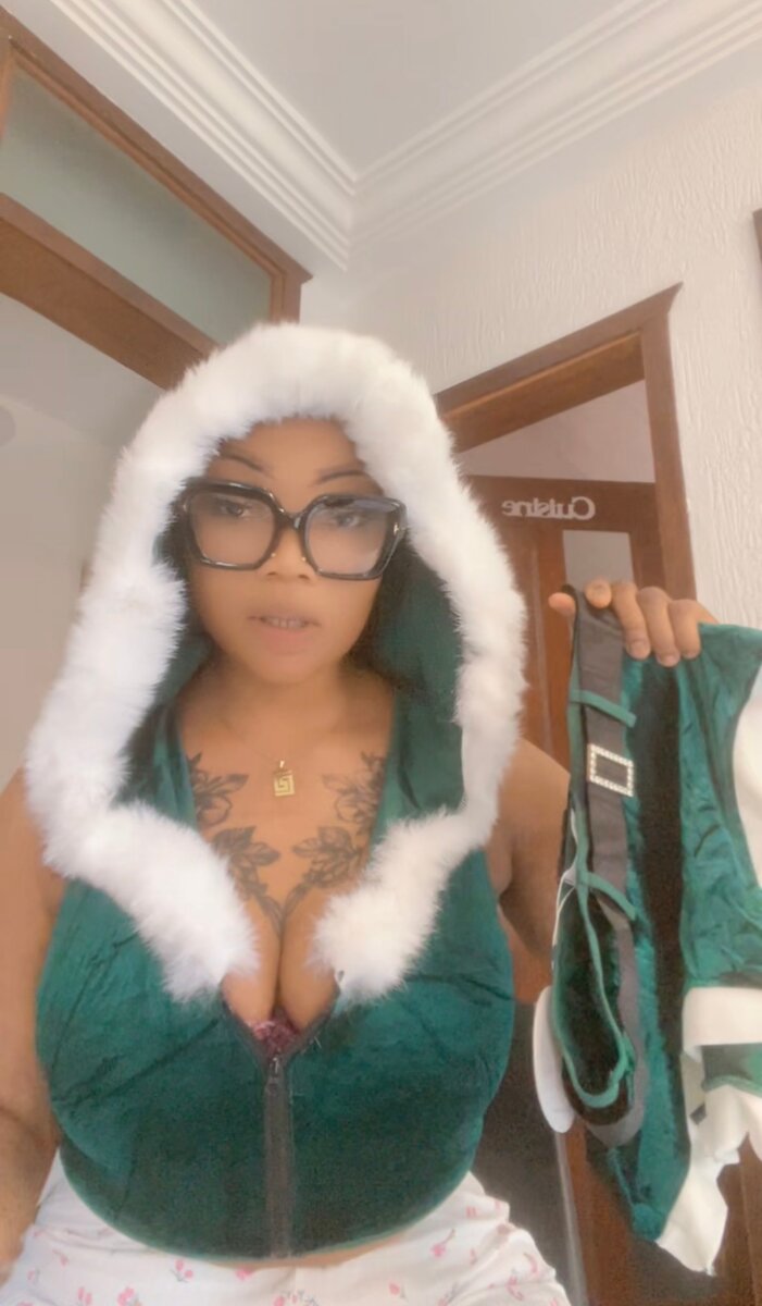 Gilet Femme Douillet Vert à Capuche