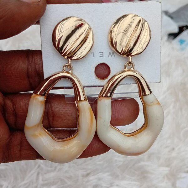 Boucles d'oreilles chic dorées