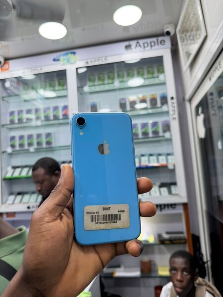 iPhone XR Bleu 64GB