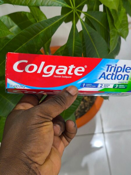 Colgate triple action