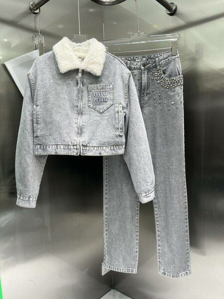 Ensemble denim tendance