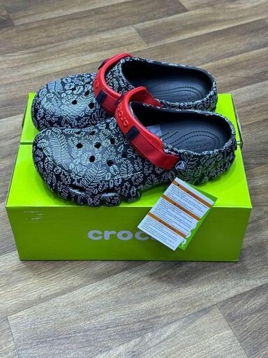 Original Crocs Available in Size 38-45