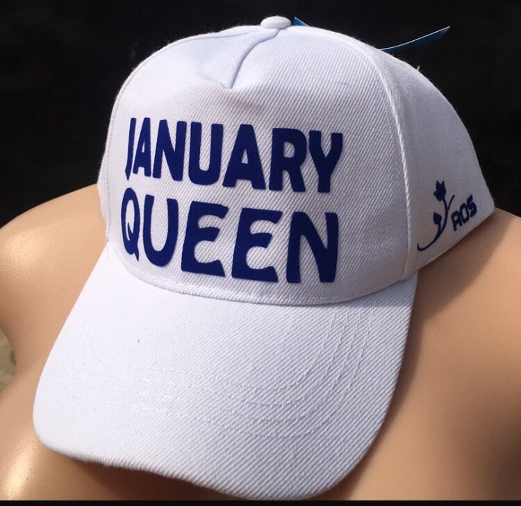 Scripted Queens Cap