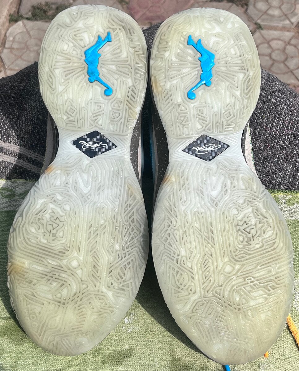 NikeLeBron 21 EP 'UNKNWN Mess