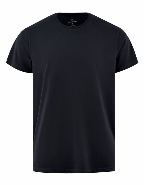 Black T shirt