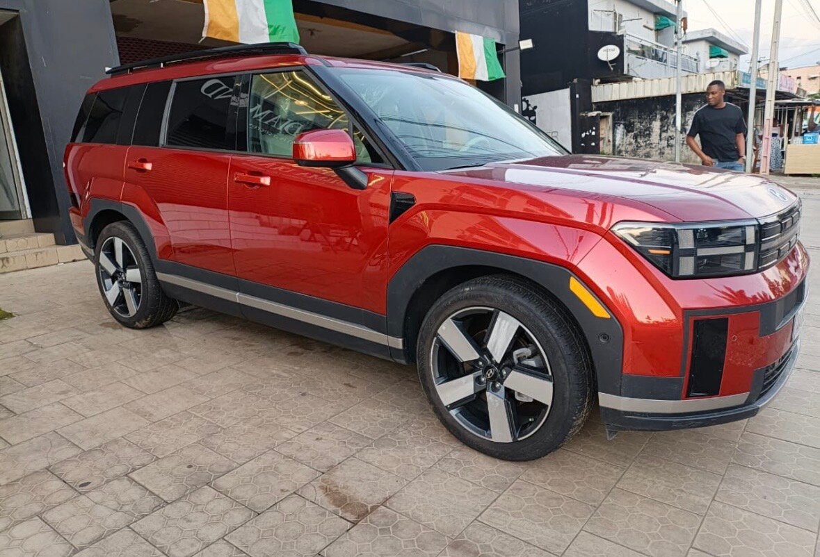 HUNDAY SANTAFÉE ANNÉE 2025