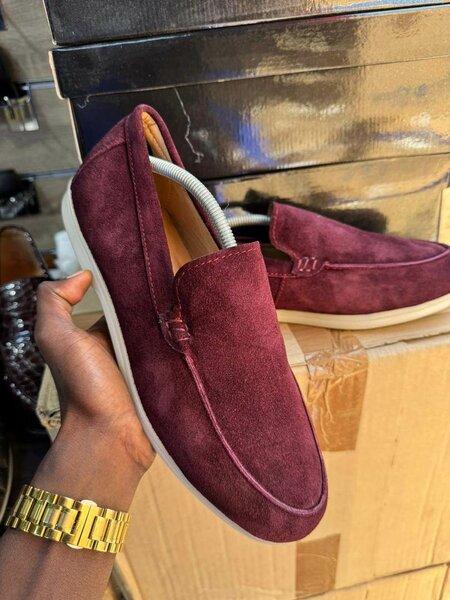 Mocassins Élégants en Daim