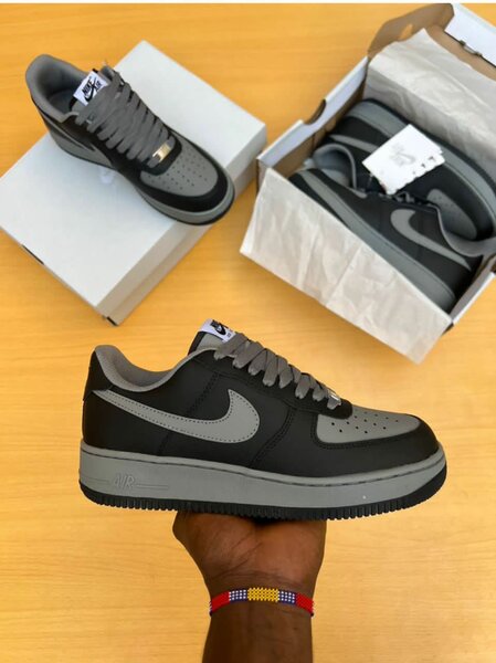 AF1 Black and Ash