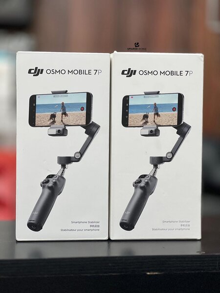 Stabilisateur DJI Osmo Mobile 7P