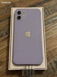 Smartphone moderne violet