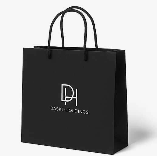 Sac cadeau noir élégant