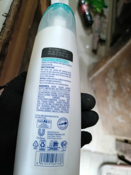 Dove shampoo