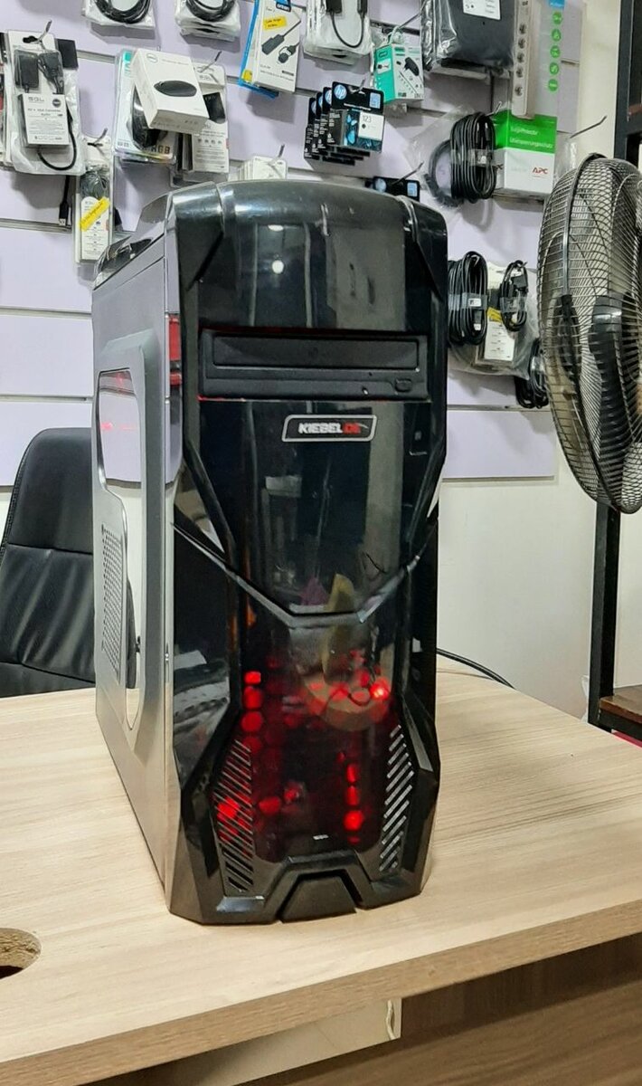 UC GAMING MSI AMD 10-9700