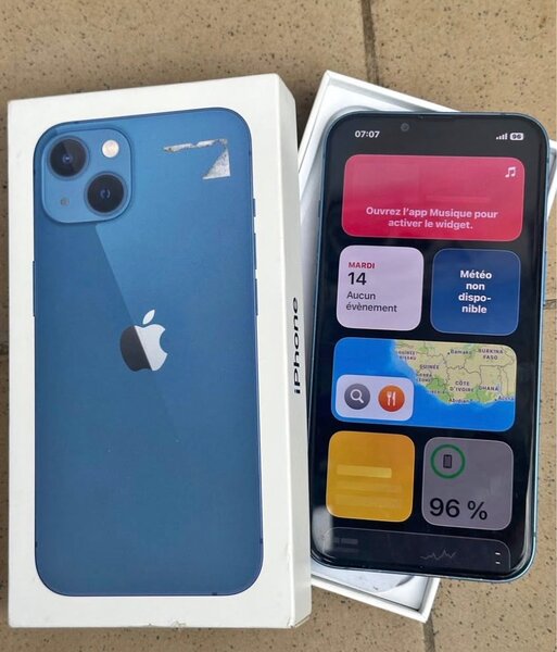 iPhone 13 Bleu 128GB Débloqué