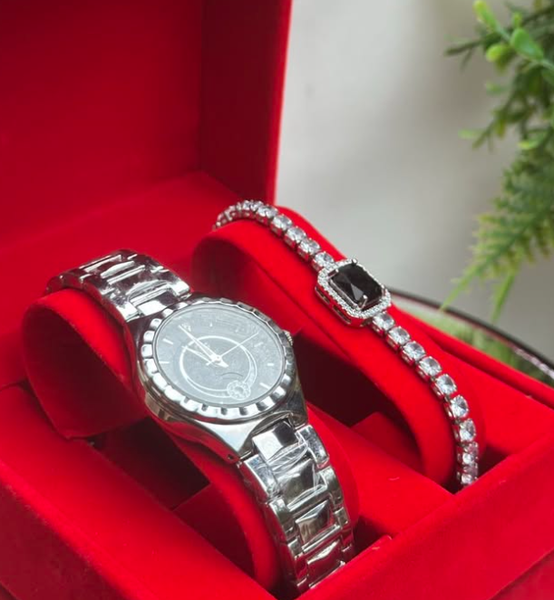 Watch + bracelet