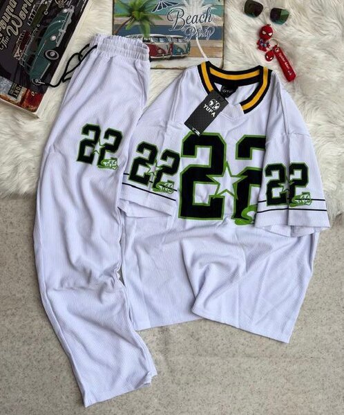 Ensemble décontracté sportif