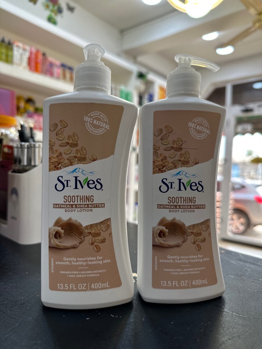 St.Ives oatmeal and shea butter body lotion