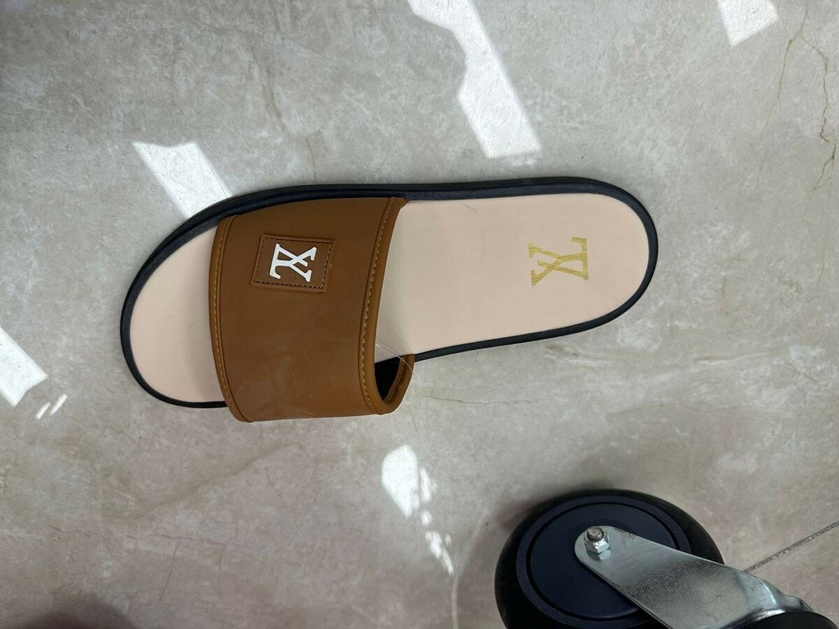 Sandales de luxe élégantes