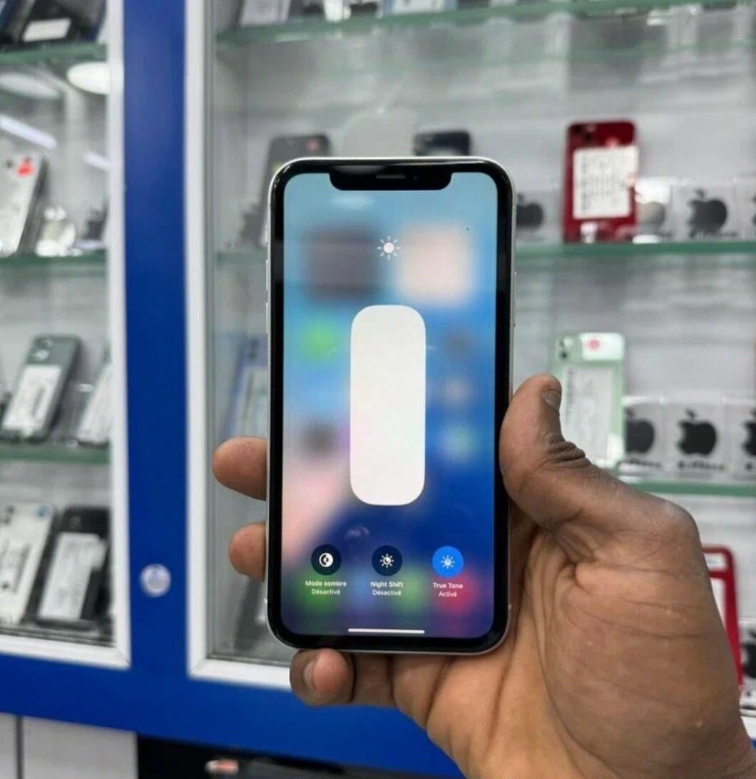 iPhone XR 64GB Blanc