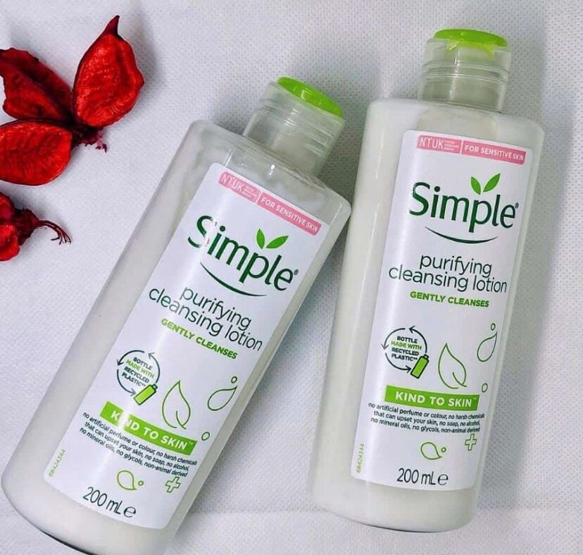 Simple facial moisturizer