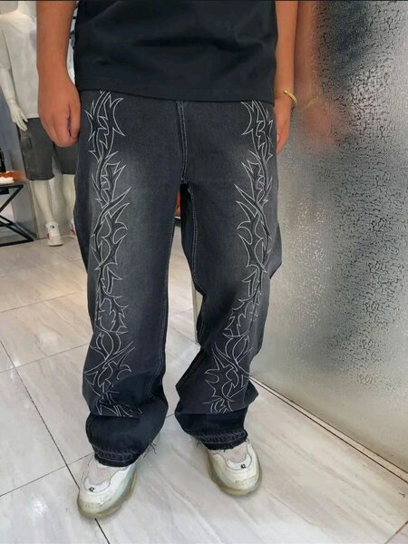 Jean baggy brodé tendance