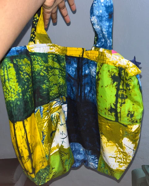 Sac fourre-tout coloré en tissu