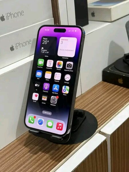 iPhone Pro Max - Écran AMOLED