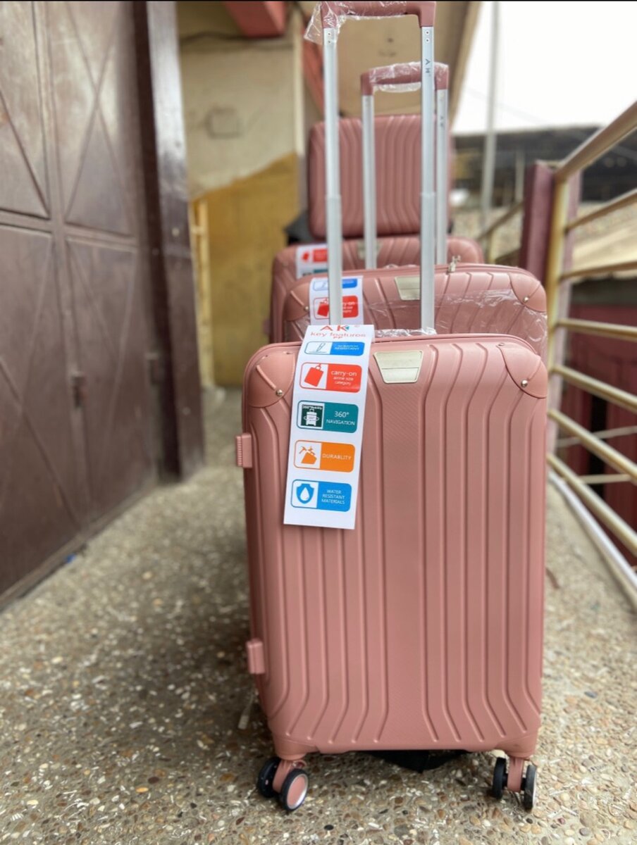 Four in one quality anti crack traveling bag