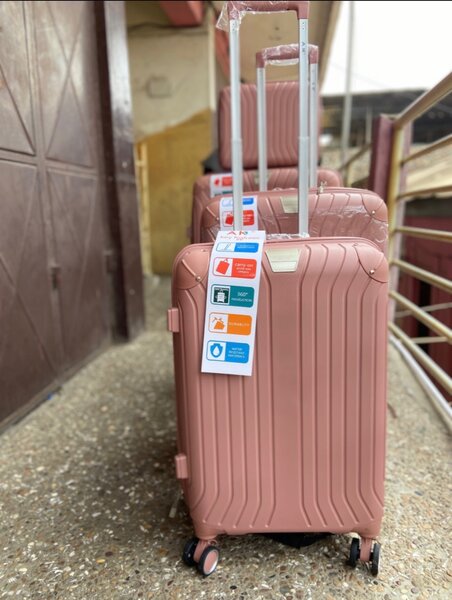 Four in one quality anti crack traveling bag