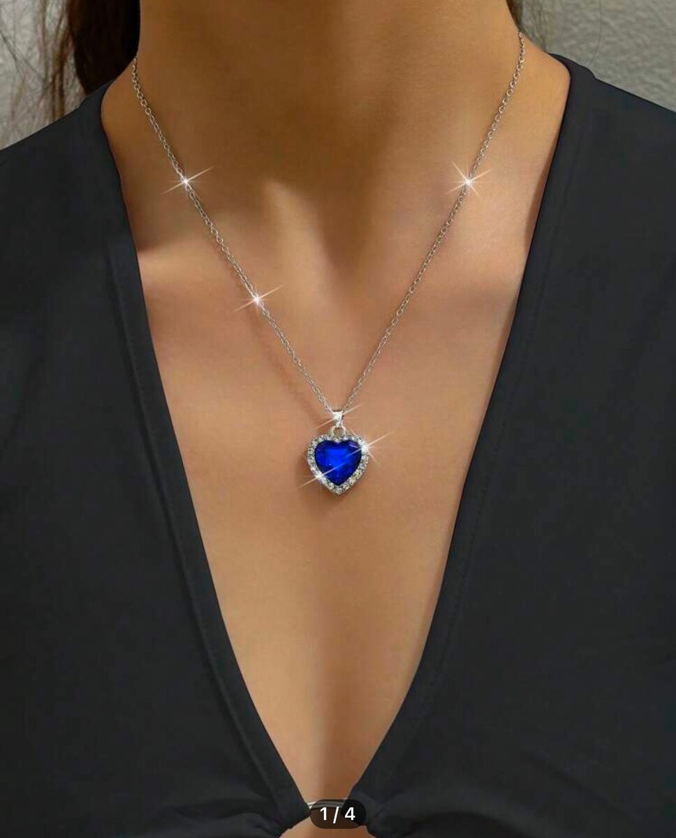 Women necklace