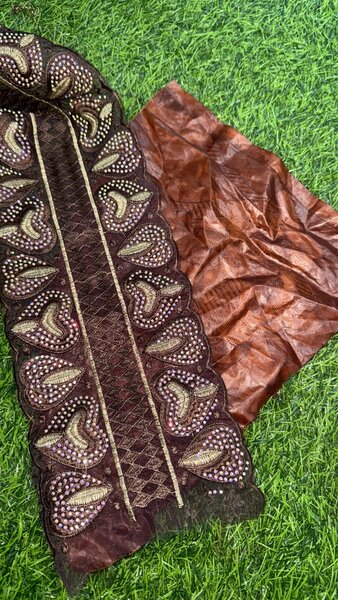 Dentelle florale élégante