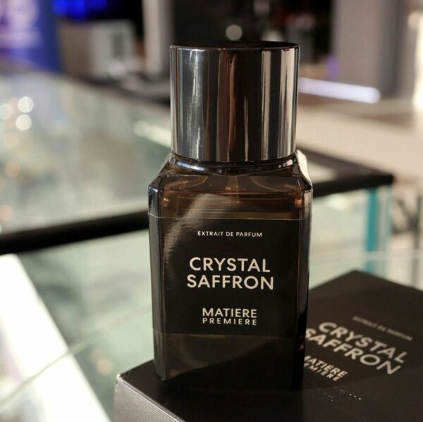 Crystal Saffron Parfum Luxe
