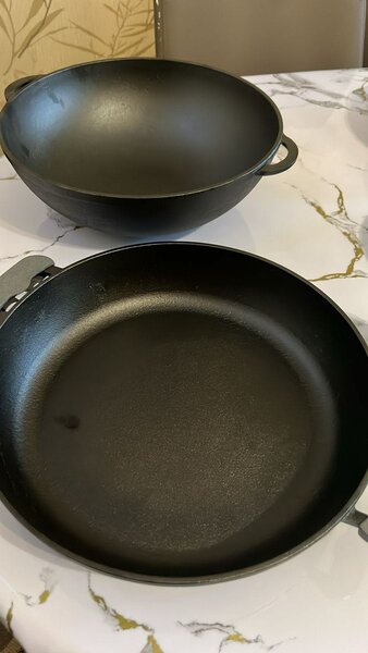 Чугунные казаны сковородки 5 литров Россия  новые