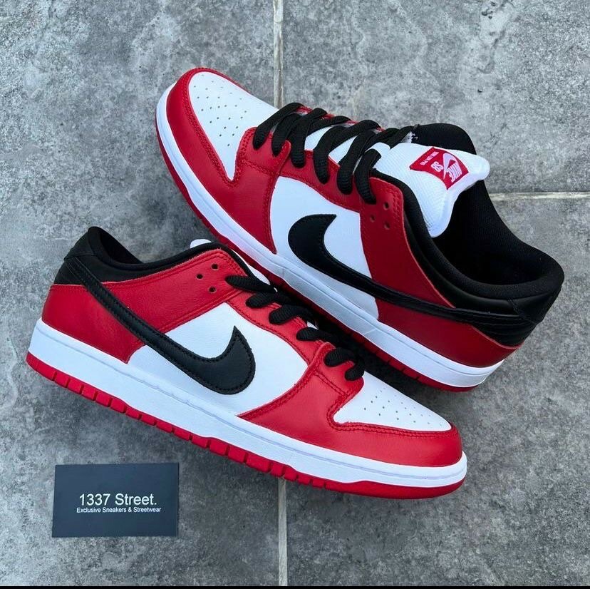 NIKE SB RED AND WHITE