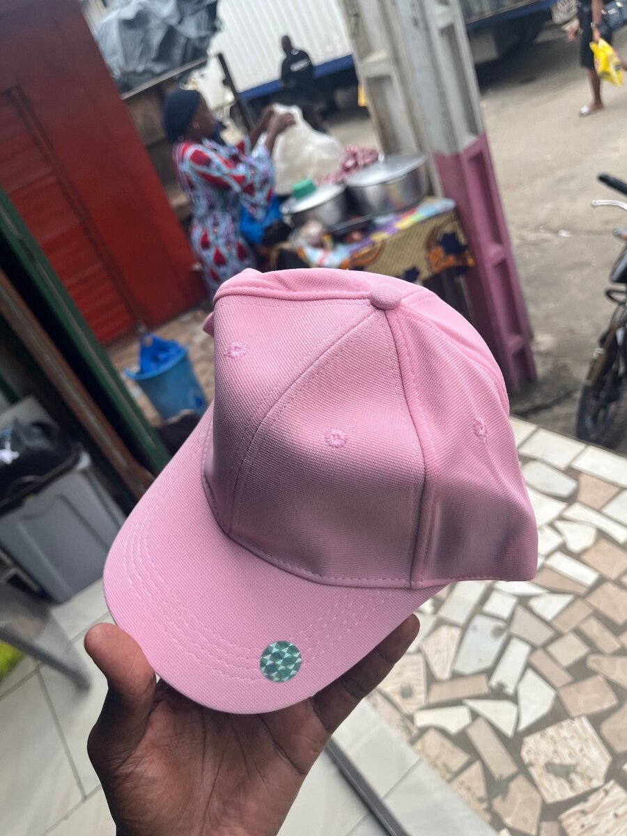 Casquettes colorées unisexes