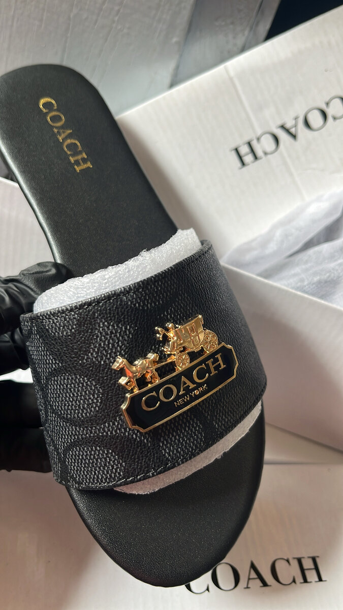 Sandales Coach élégantes