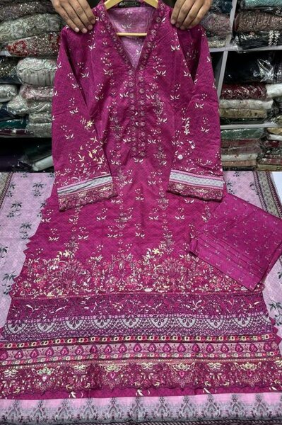 Ladies suit