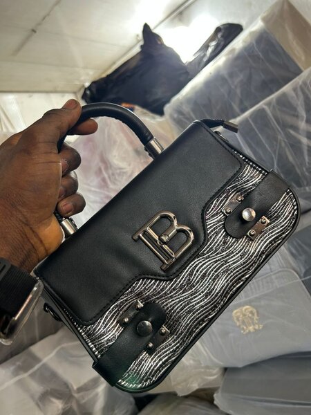 Sac à main élégant femme