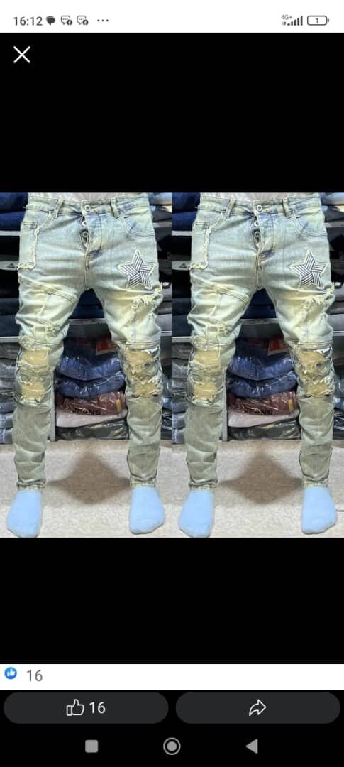 Jeans déchirés stylés homme