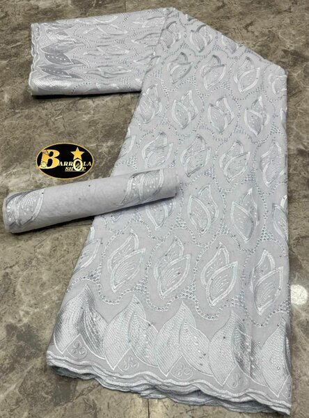 Tissu Brodé Africain