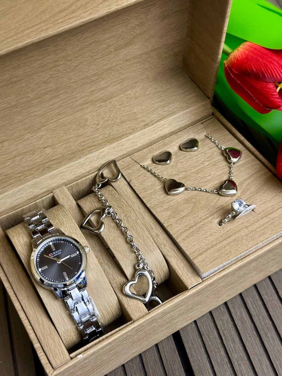 Ensemble Montre et Bijoux pour Femme