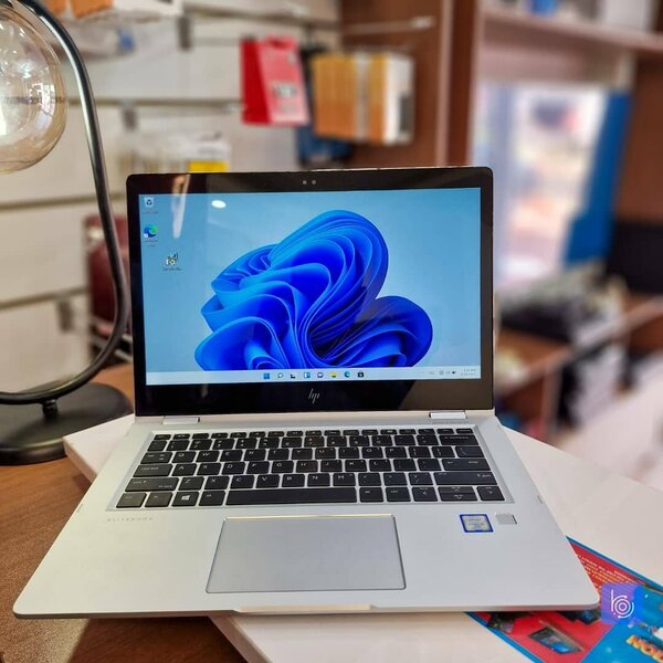 HP ELITEBOOK 1030 G2 x360.