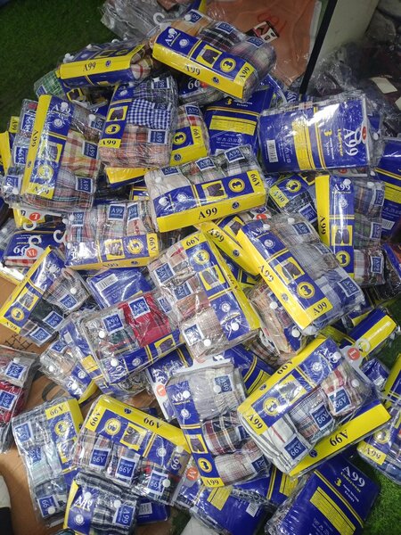 Men's checked boxer's